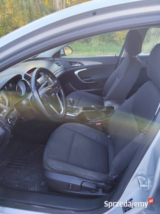 Opel Insignia 2009r Srebrny nieuszkodzony warmińsko-mazurskie Olsztyn