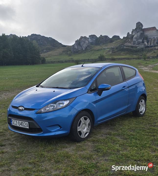 Ford fiesta 2010r 152km Złoty Potok