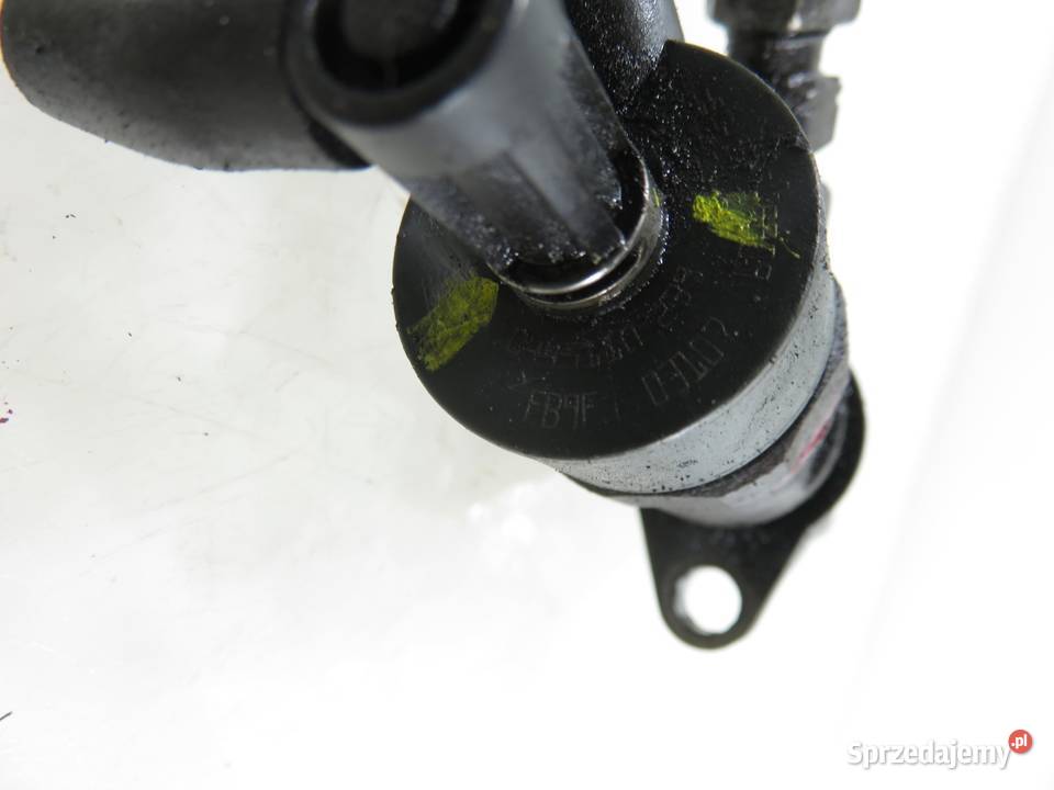 WTRYSKIWACZ PEUGEOT PARTNER I 16 HDi 0445110239