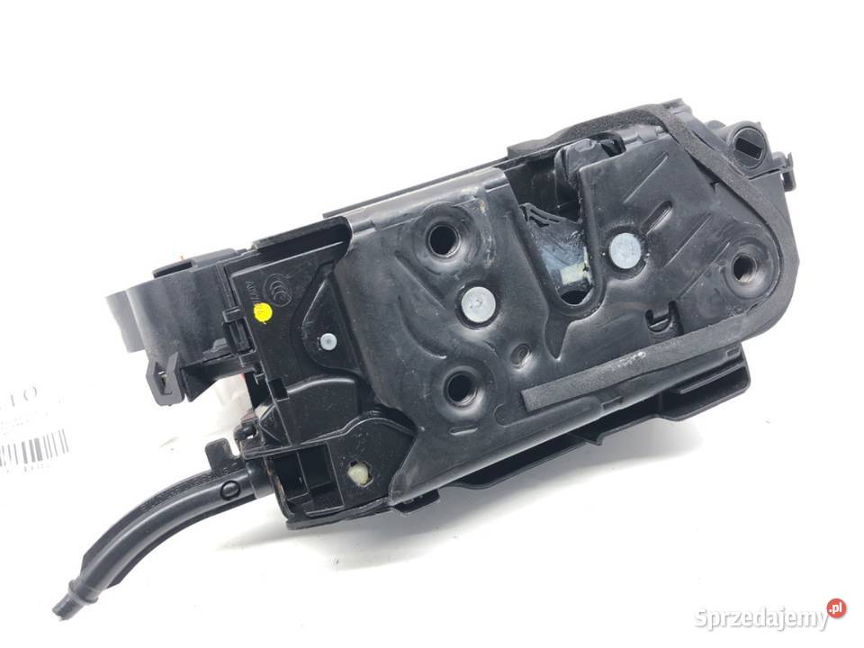 ZAMEK DRZWI PRAWY TYŁ VW PASSAT B8 Kombi osobowe