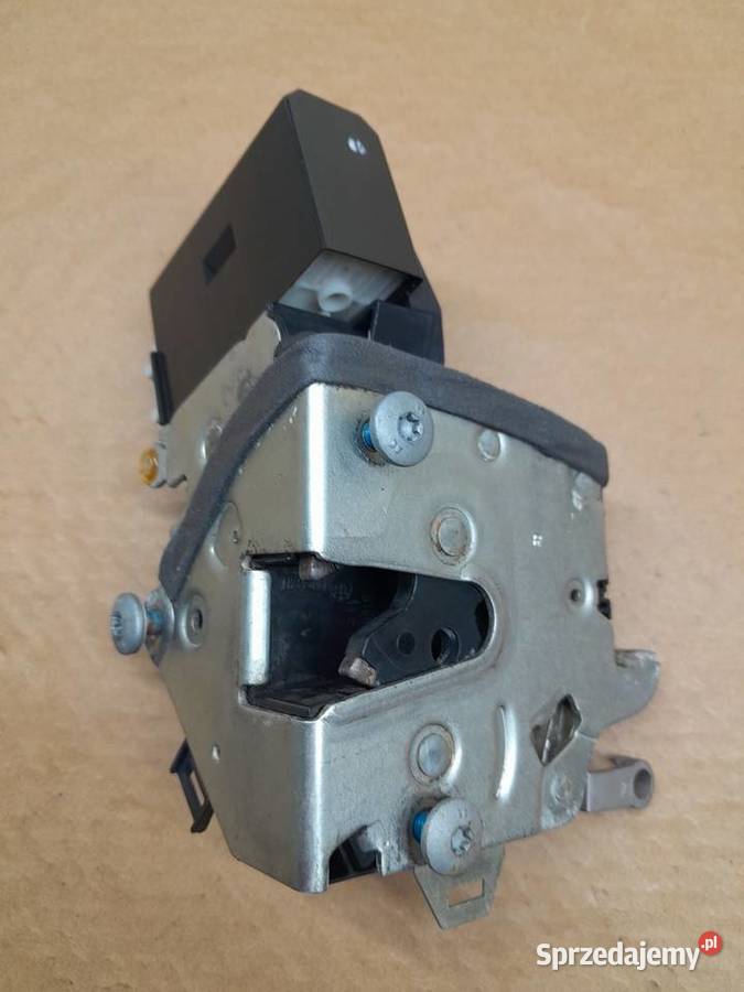 BMW 5 E39 zamek dzwi prawy tył Tomaszów Mazowiecki