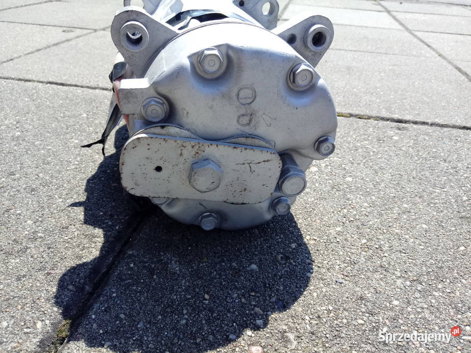 Sprężarka klimatyzacji Volkswagen Golf III