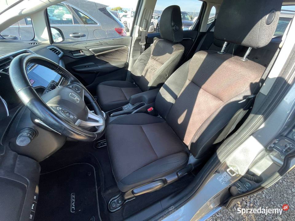 HONDA Jazz 13i VTEC 102 Exclusive Navi ES881