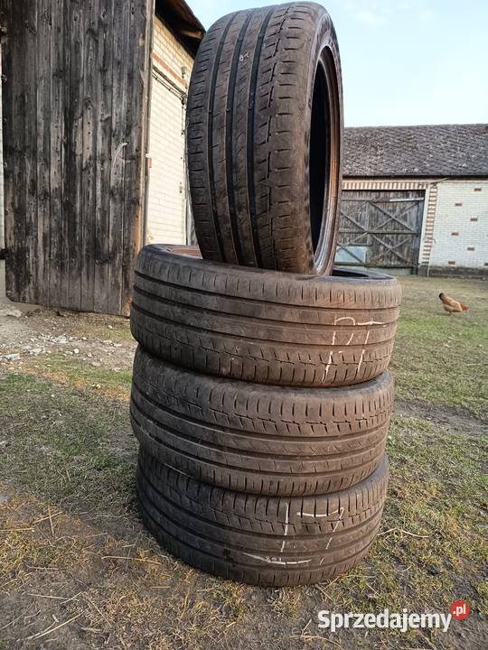 Opony letnie 22550 R17 Continental Blizocin