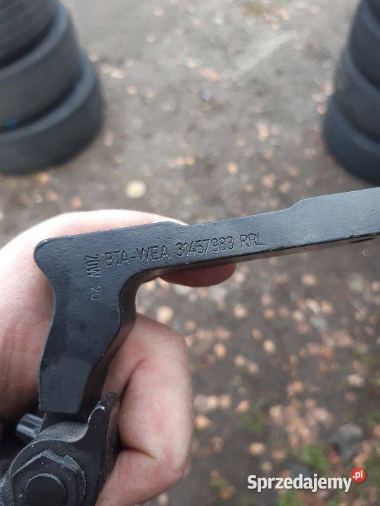 Zawias drzwi przedni prawy VOLVO S60 III osobowe