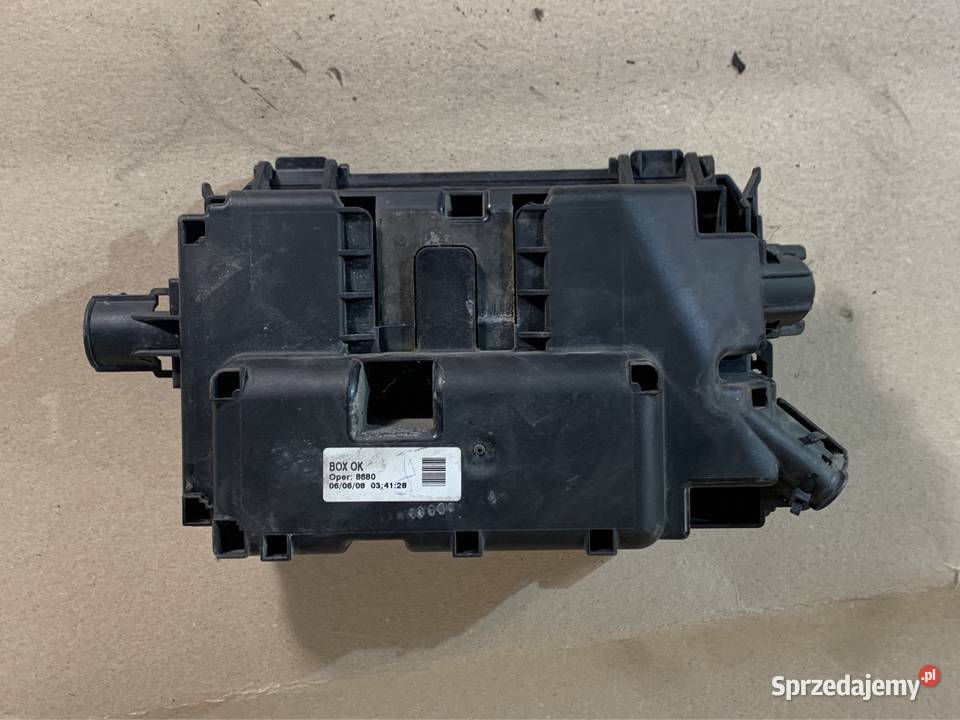 obudowa skrzynki bezpieczników 8680 opel corsa d zachodniopomorskie Szczecin