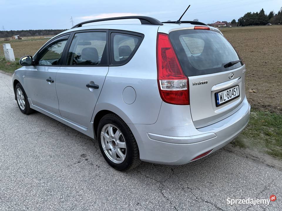 HYUNDAI i30 CW Kombi Benzyna Bezwypadkowy FILM Wieliszew
