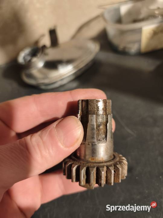 Wałek zdawczy SHL wfm osa Tłuszcz sprzedam