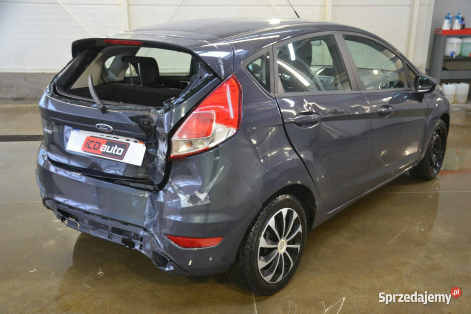 Ford Fiesta lifcie 10 benzyna 100 klimatyzacja lakier metallic małopolskie Kęty