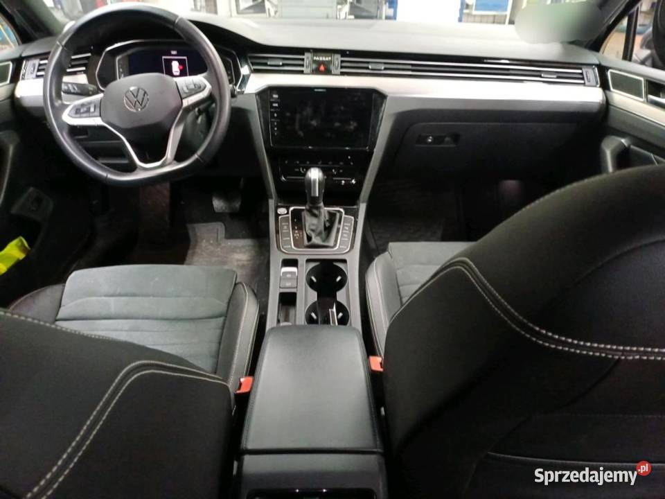VOLKSWAGEN PASSAT 20TDI 2022 150 Passat Lublin