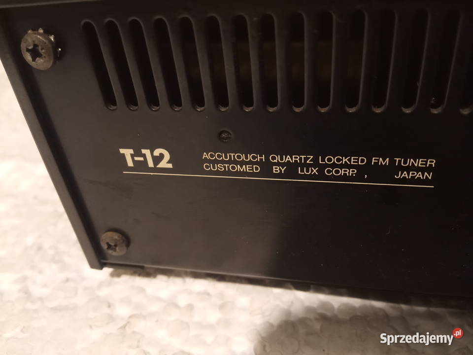LUXMAN T12