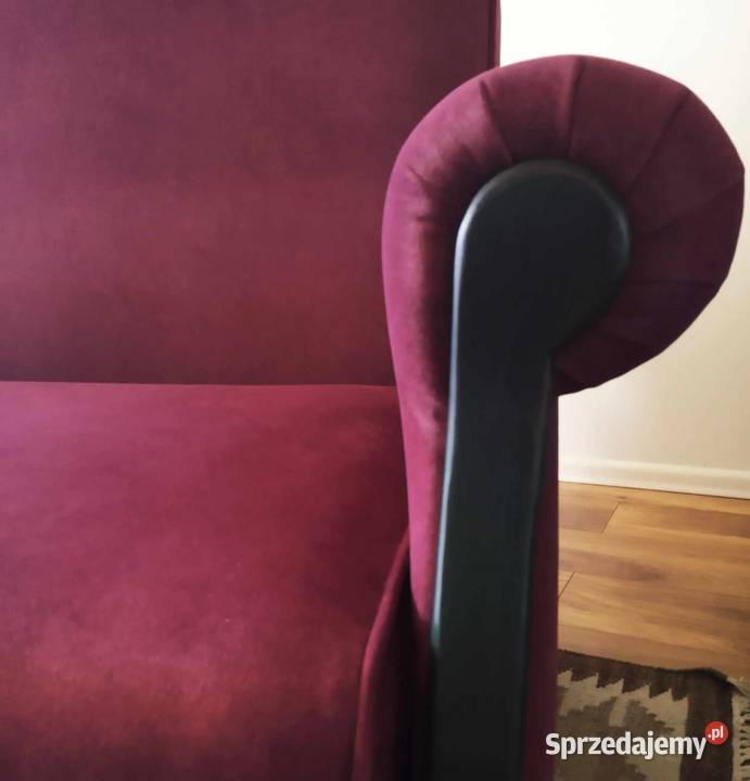 Sofa kanapa w kolorze bakłażanawina PRL Meble Warszawa