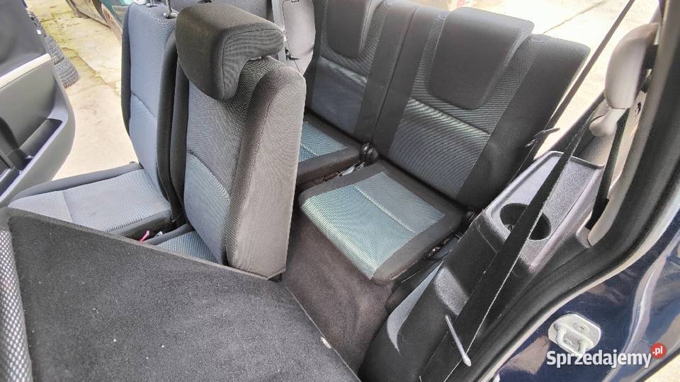 Toyota Corolla Verso 18vvti 7osobowa pierwszy Rok produkcji 2005