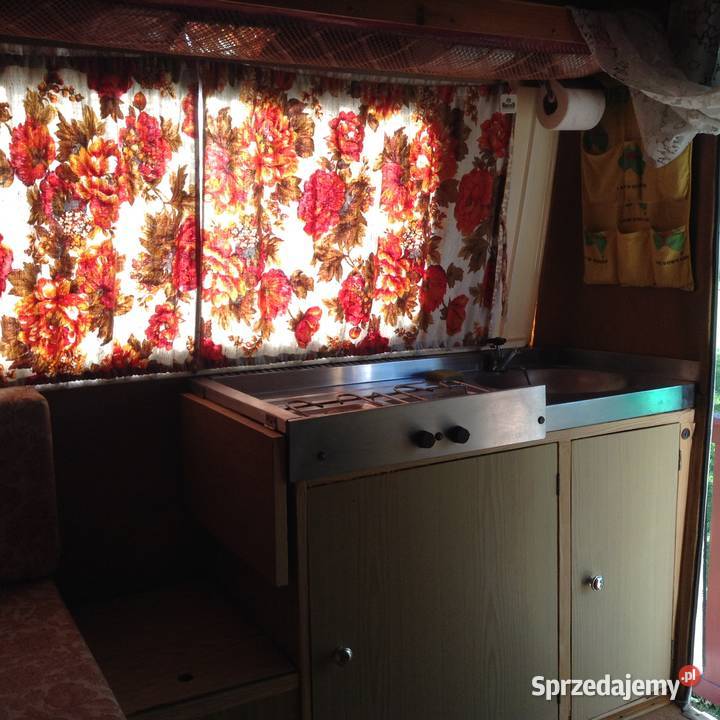 Przyczepa kempingowa N 126A Kije