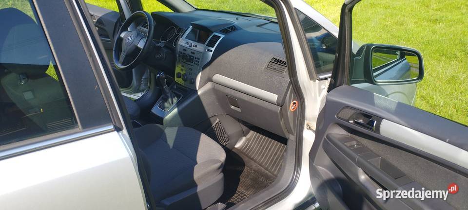 Opel Zafira 17 cdti przebieg 113 Szczekociny