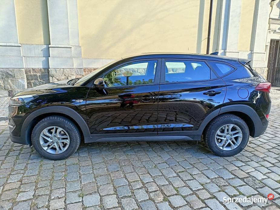 Hyundai Tucson 16 GDI 2WD Kamera Cofania Zadbany Wschowa sprzedam