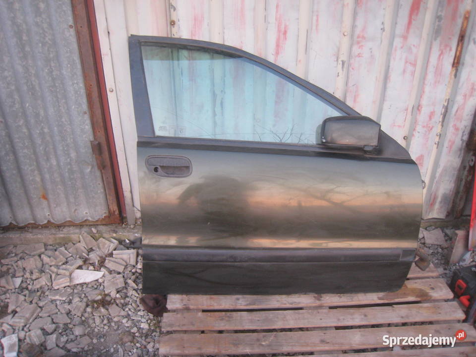 Drzwi przednie prawe prawy przód Volvo v40 I Rok produkcji 1997 Kraków sprzedam