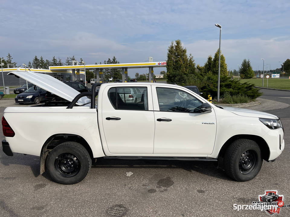 Orurowanie boczne TOYOTA HILUX rury progi warmińsko-mazurskie Pasłęk