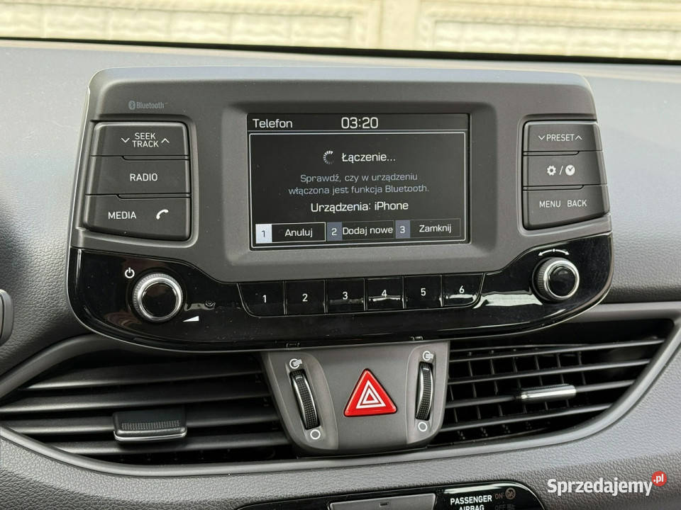Hyundai i30 16 CRDi gniazdo SD Węgrów