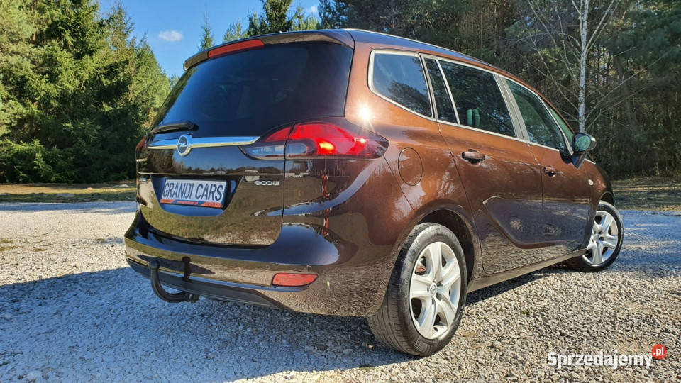 Opel Zafira 14T 140 NAVI Parktronic Piękny Kolor Zarejestrowany w Polsce Chmielnik sprzedam