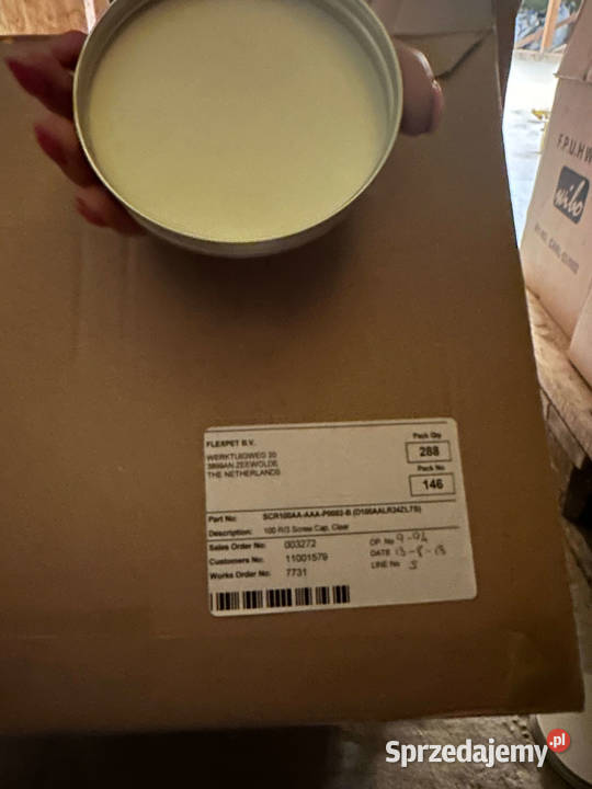 Syndyk sprzeda półprodukty kosmetyczne gotowe