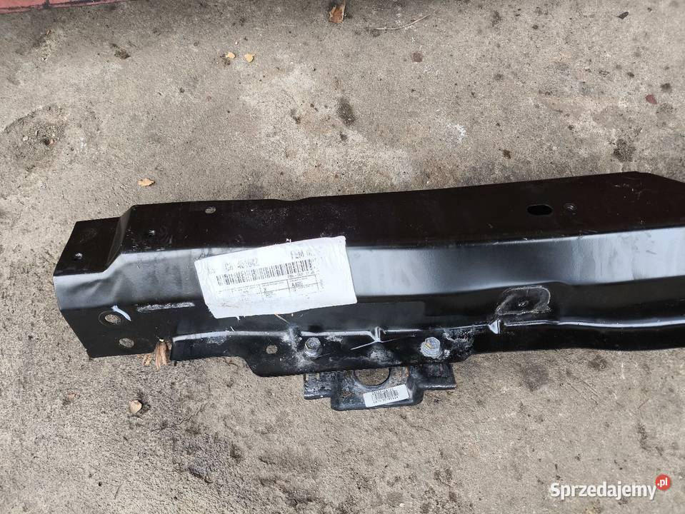 Belka zderzaka przód Hyundai I20 II 1420 osobowe Wolbrom sprzedam