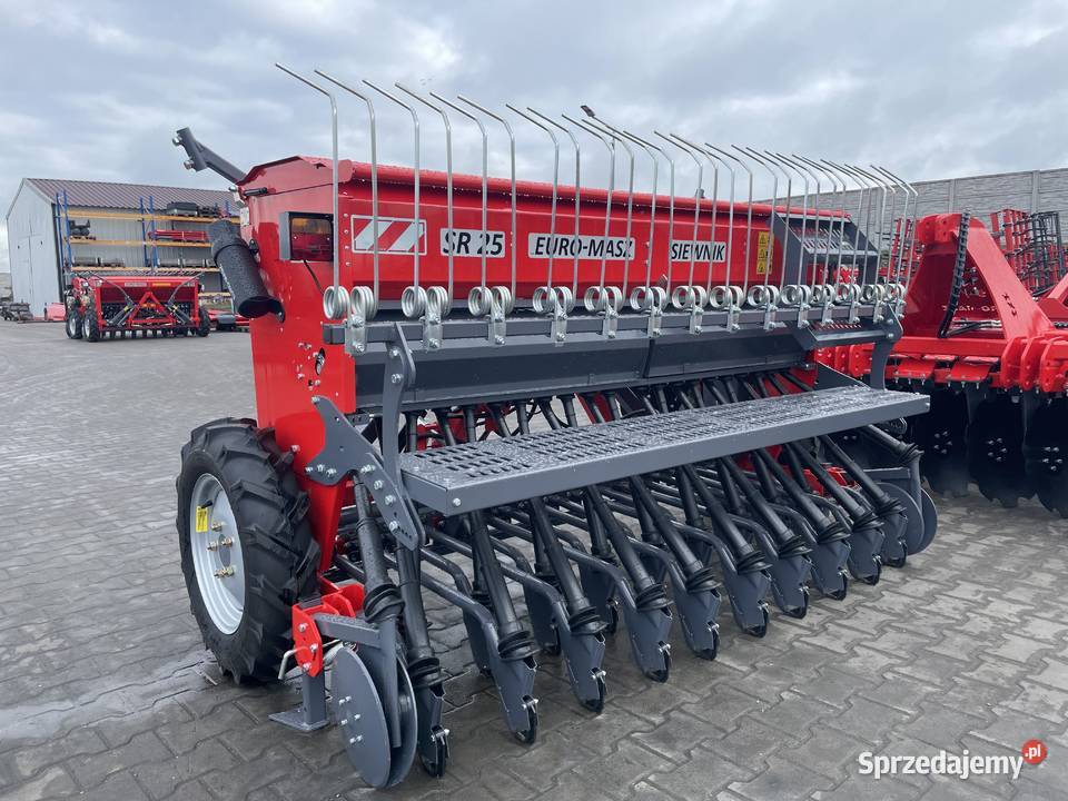 Siewnik Zbożowy EuroMasz Euromasz 25m 27m 30m Radomsko
