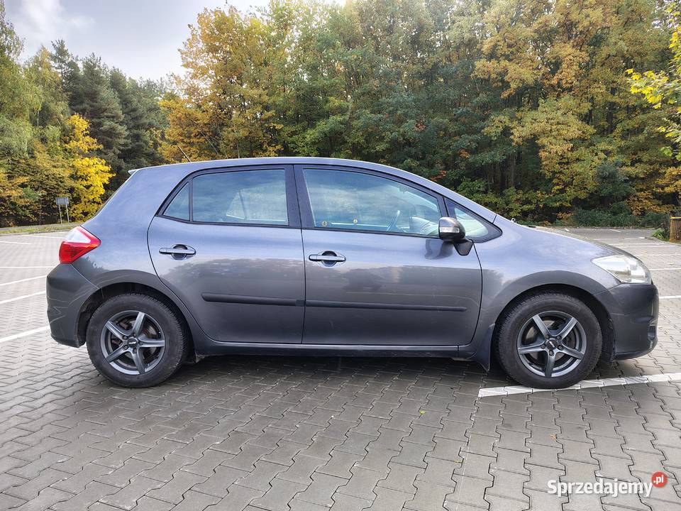 Toyota Auris 133 2013r Salon Polska Auris Wolbrom