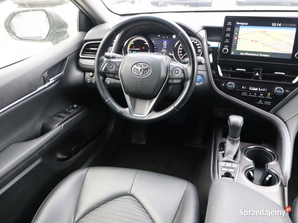 Toyota Camry 25 Hybrid Katowice