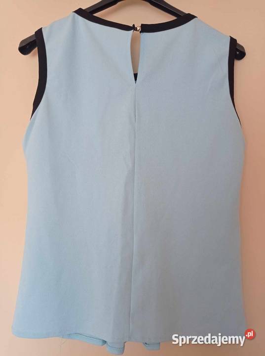 Błękitna bluzka bez rękawów Odzież damska Hajnówka sprzedam