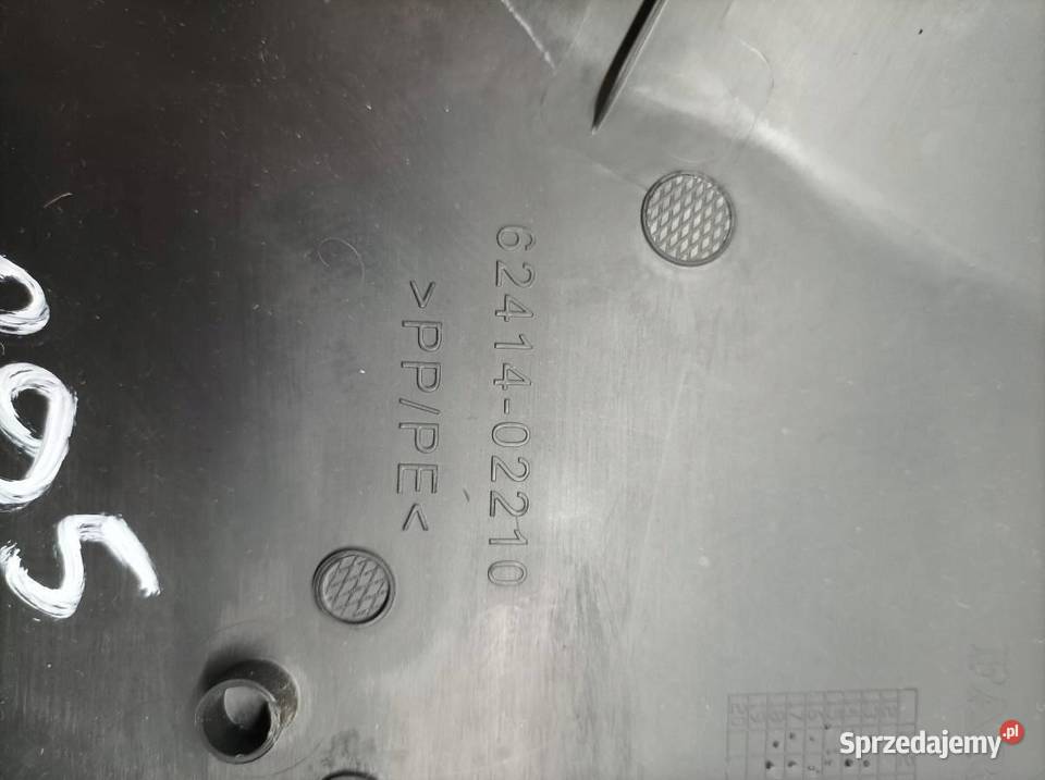 OSŁONA SŁUPKA B LEWA PRAWA KOMPLET E16 E17 E18 sprzedam