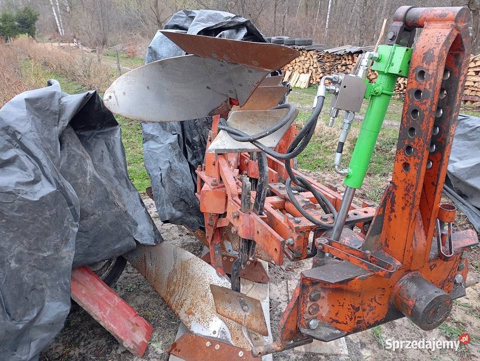 Pług obrotowy 3 skibowy nieuszkodzony