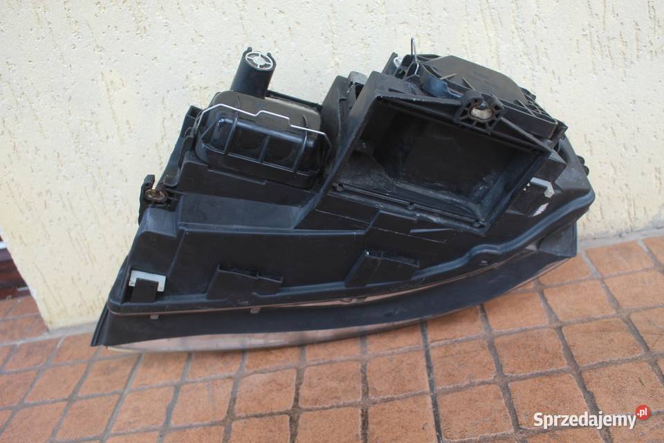 LAMPA PRAWY PRZÓD AUDI A4 B6 8E0941004F sprzedam