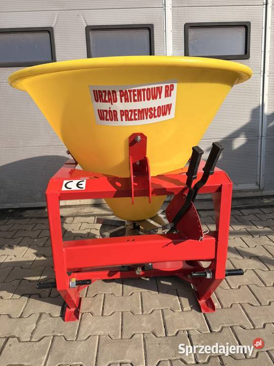 Rozsiewacz lejek lekki wzmocniona rama nieuszkodzony Maszyny rolnicze
