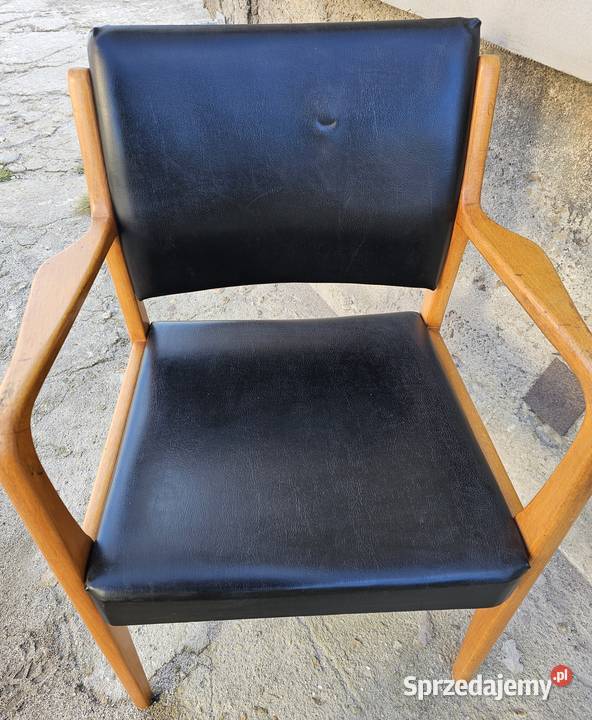 Fotel vintage midcentury modern duński design z Wałbrzych