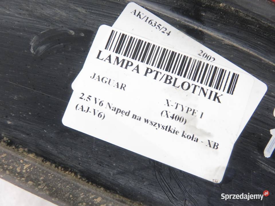 LAMPA PRAWA TYLNA JAGUAR XTYPE I X400