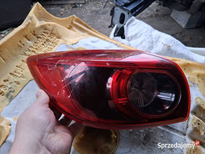 MAZDA 3 III BM HATCHBACK 1318 LAMPA LED TYLNA wielkopolskie Słupca