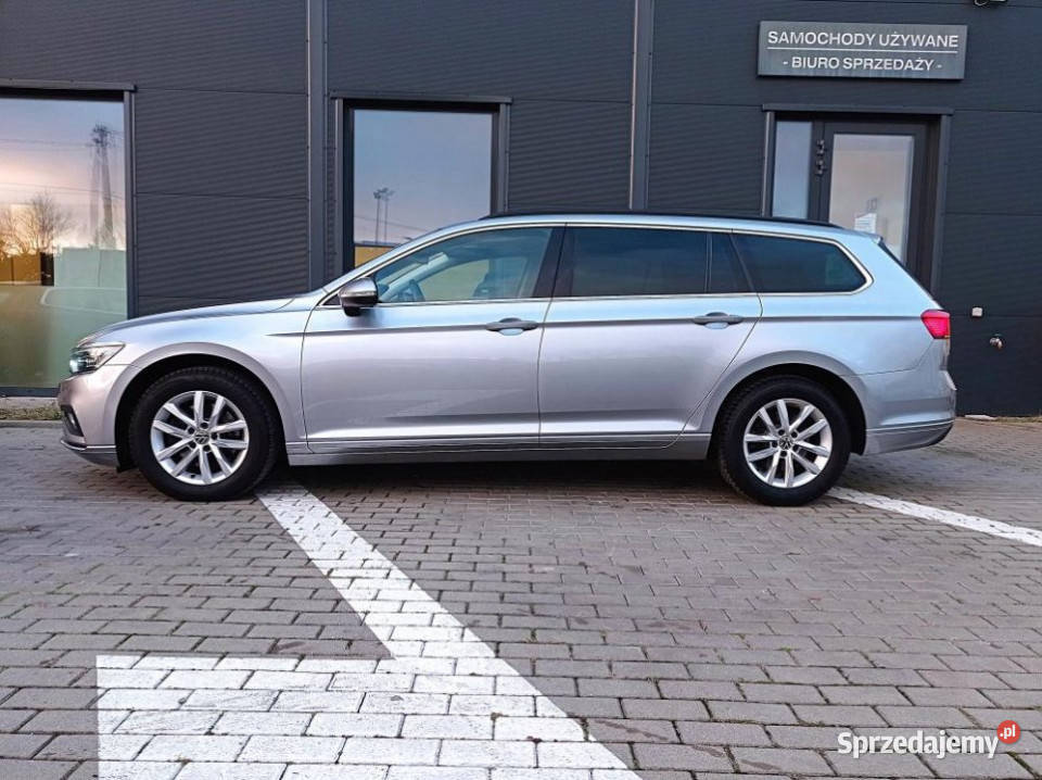 Volkswagen Passat 2022r FV23 Kamera ElKlapa nieuszkodzony sprzedam
