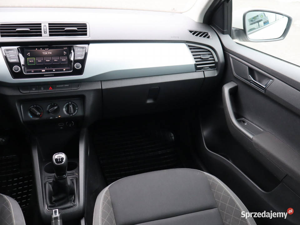 Skoda Fabia 10 TSI pełny VAT śląskie Katowice