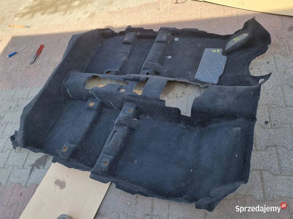 DYWAN WYKŁADZINA PODŁOGA NISSAN QASHQAI II J11