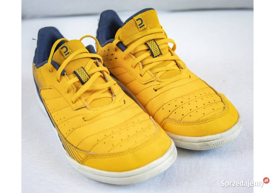 Buty do piłki nożnej halowej futsal dzieci Rozmiar 50 pomorskie