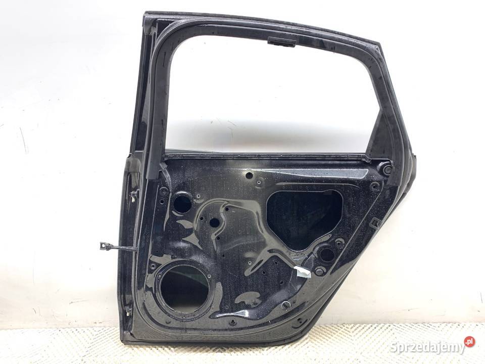 DRZWI PRAWY TYŁ AUDI A6 C7 SedanLimuzyna 1018 osobowe Drzwi