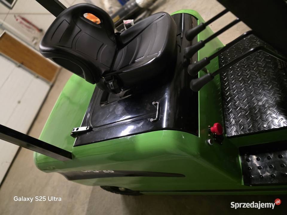 Elektryczny wózek widłowy czterokołowy 25 tony sprzedam