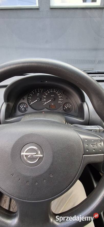 OPEL CORSA C HATCHBACK 10 12V BASE START 2001 Siemianowice Śląskie