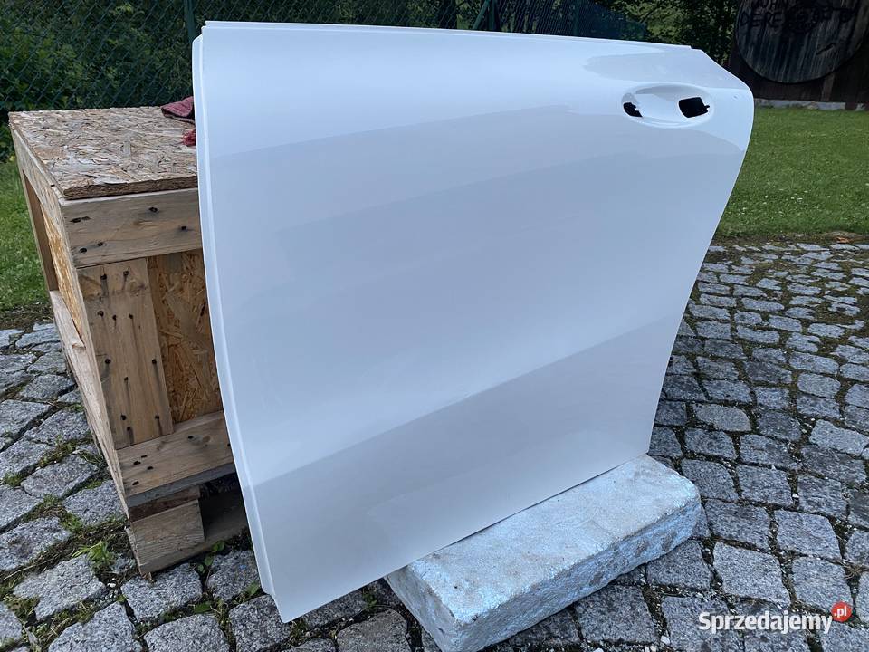 Drzwi lewe tył CLA 118 Mercedes Kudowa-Zdrój