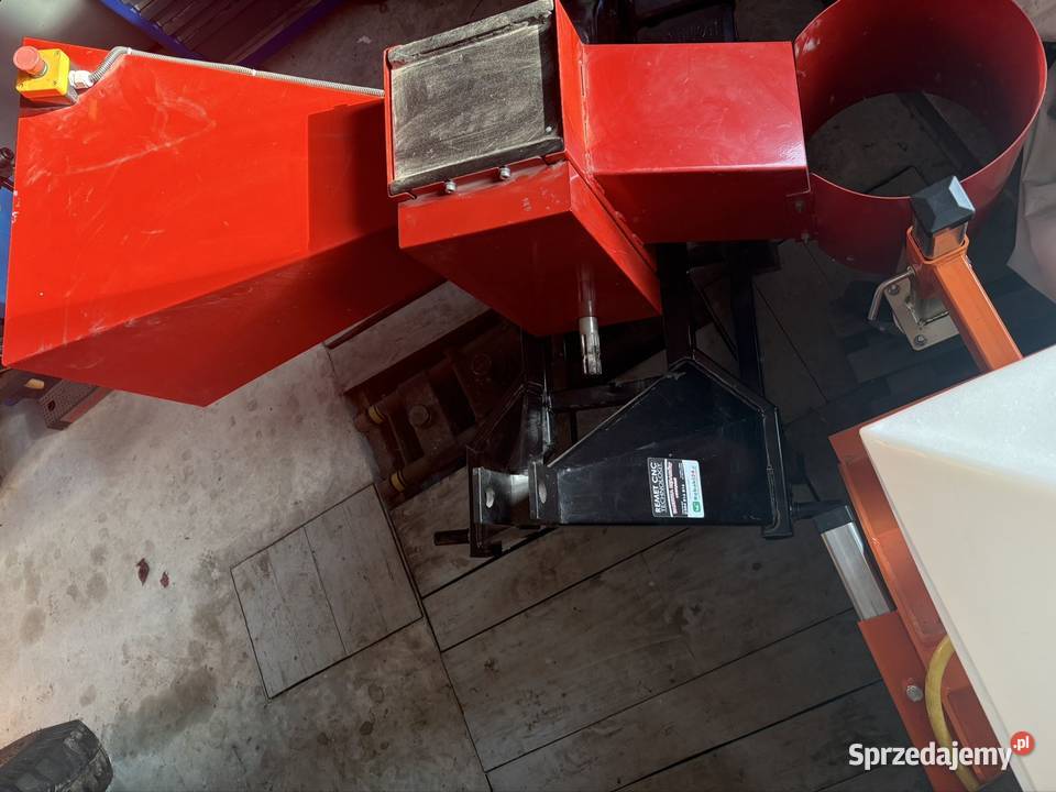 Rębak spalinowy Rs 120 Wom Rzeszów