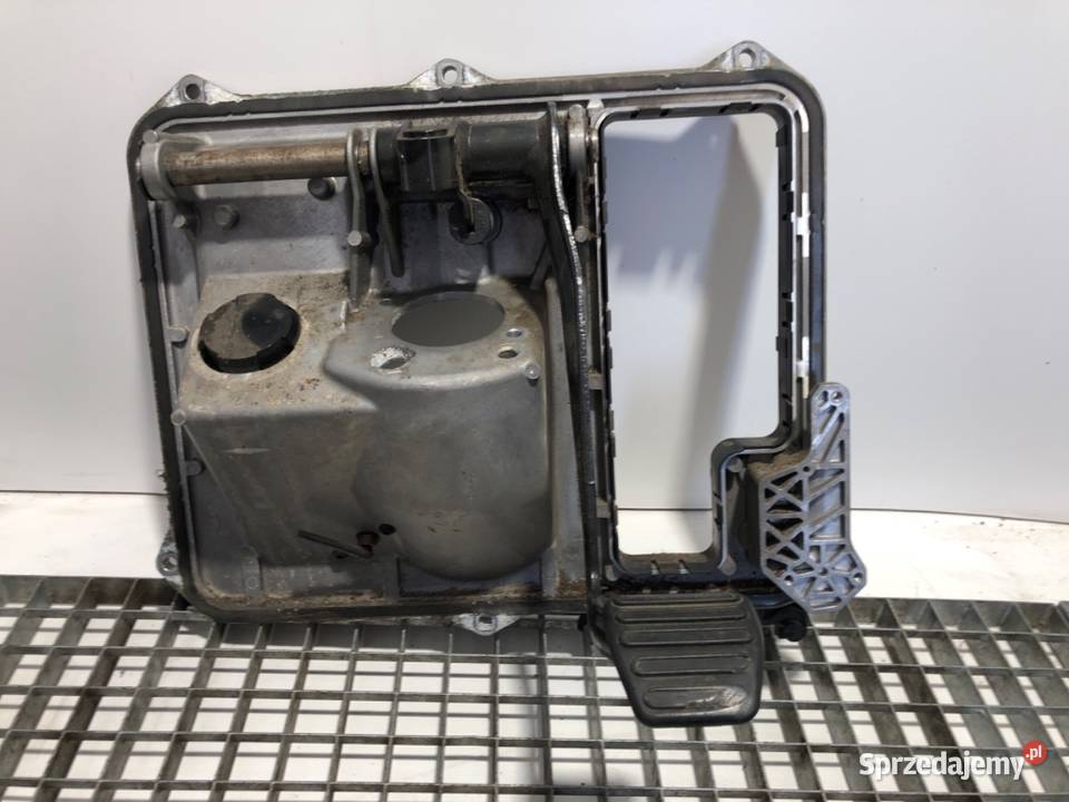 PODSTAWA PEDAŁÓW MAN TGX I 81482200152 18 441 podkarpackie