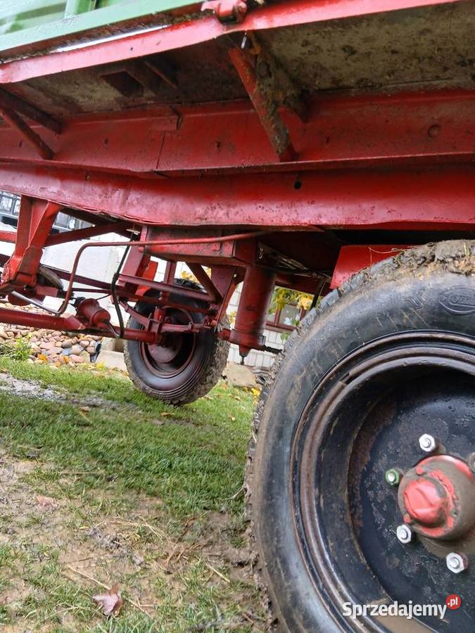 Przyczepa d47 w stanie Przyczepy rolnicze Maszyny rolnicze lubelskie Zadworze