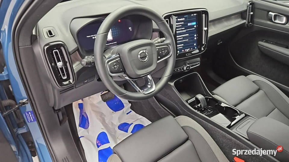 Volvo XC 40 73kWh P6 Recharge Plus Z Polskiego światła do jazdy dziennej Warszawa
