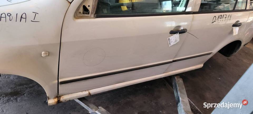 DRZWI LEWE PRZÓD SKODA FABIA I Lipno